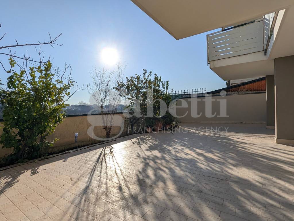 Appartamento a Trentola-ducenta in Via degli Olmi - Foto 2