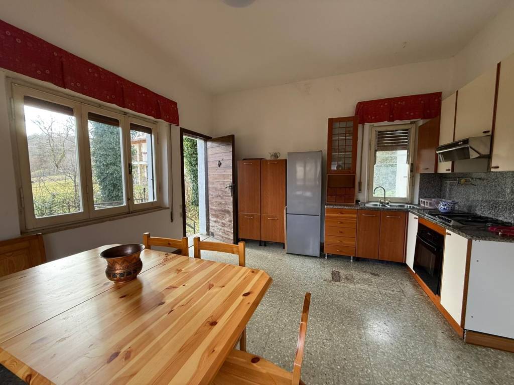 Casa indipendente a Stroncone - Foto 2