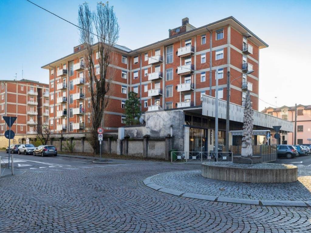 Appartamento a Castellanza in Via XX Settembre, 9 - Foto 2