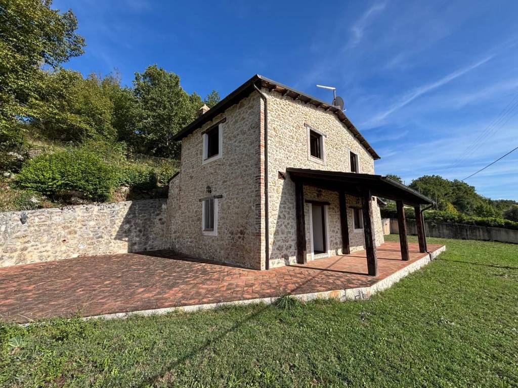 Rustico / casale a Rocca sinibalda - Foto 2