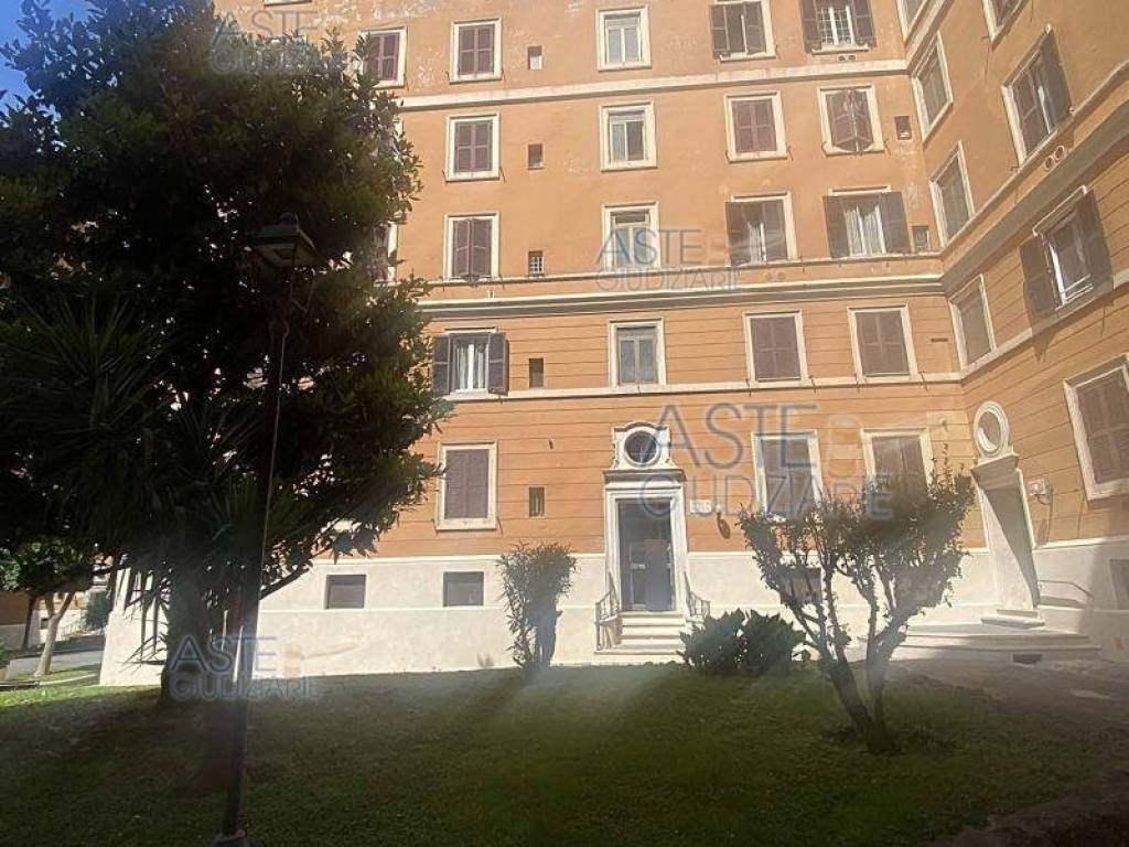Appartamento a Roma in Via Monza, 9 - Foto 3