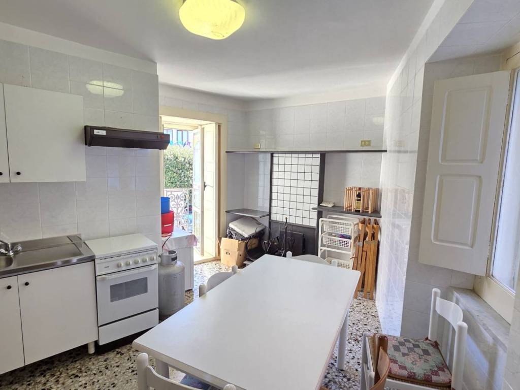 Casa indipendente a Montemarano in Piazza del popolo, 9 - Foto 5