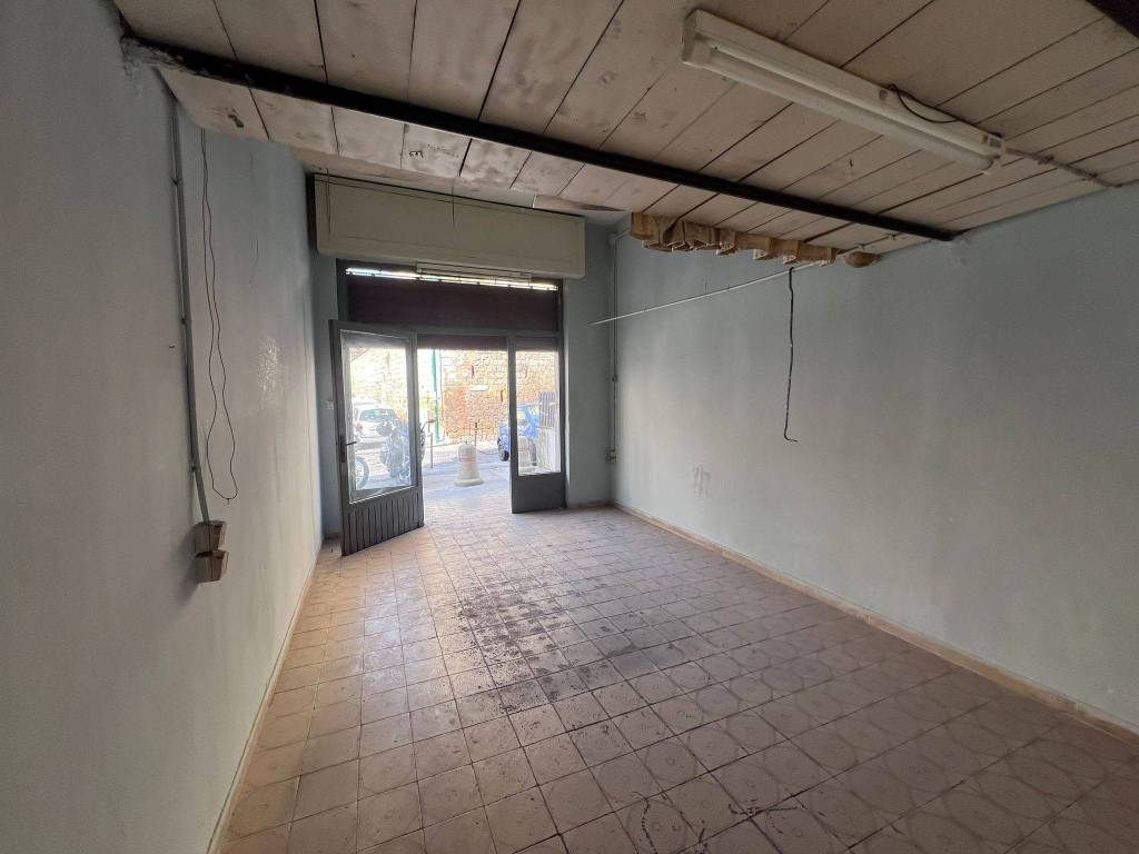 Immobile a Napoli in Via Montedonzelli, 48 - Foto 2