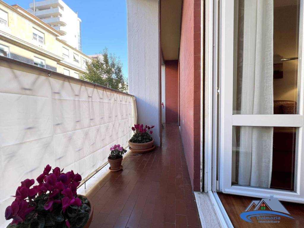 Appartamento a Terni in Viale Cesare Battisti, 44 - Foto 2