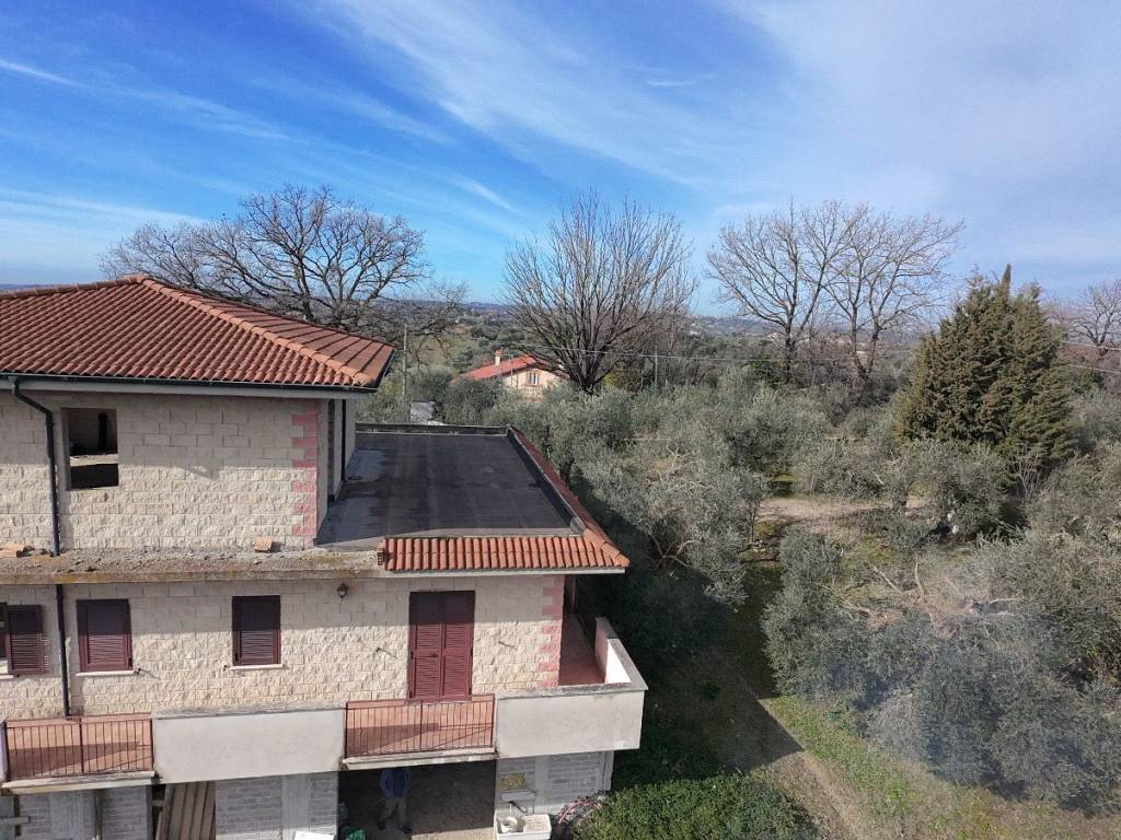 Villa a Sant'angelo romano in Via Tevere, 14 - Foto 3