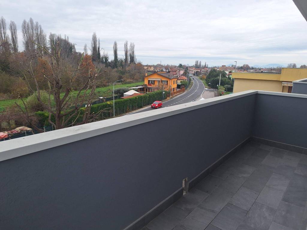 Appartamento a Rovigo in Via Vincenzo Chiarugi - Foto 2