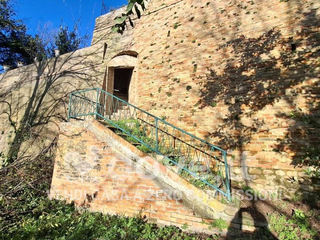 Palazzo / stabile a Pesaro in Via della Libertà, 6 - Foto 3