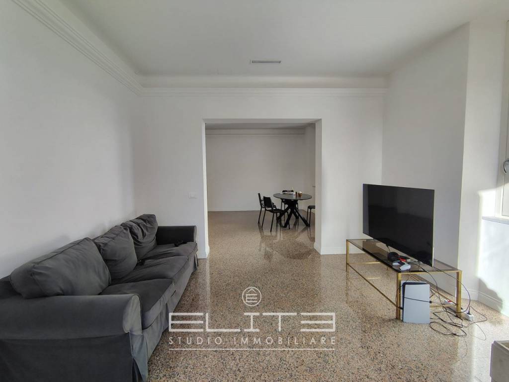 Appartamento a Ancona in Via Zara - Foto 2