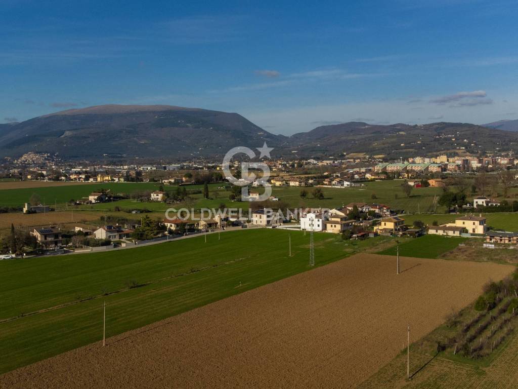 Terreno a Foligno in Via Case Bruciate - Foto 5