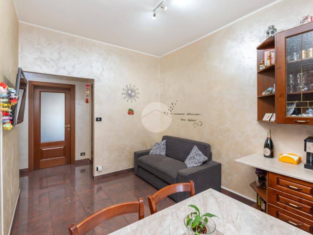 Appartamento a Torino in Via Carlo Lorenzini, 41 - Foto 3