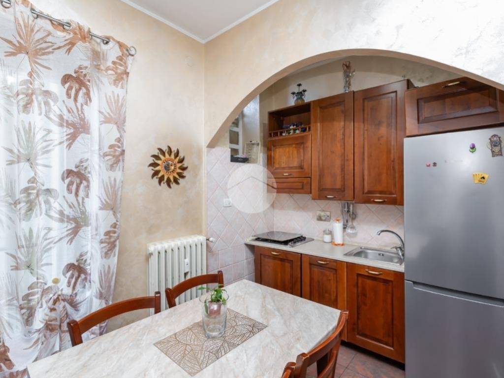 Appartamento a Torino in Via Carlo Lorenzini, 41 - Foto 5