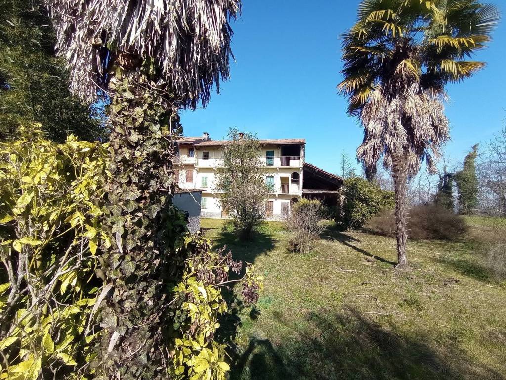 Rustico / casale a Oleggio in Via Sonzini Moioli - Foto 2