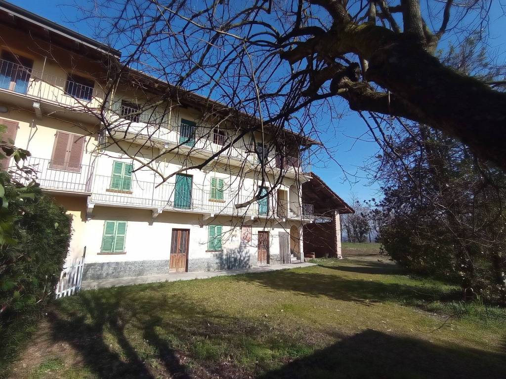 Rustico / casale a Oleggio in Via Sonzini Moioli - Foto 5