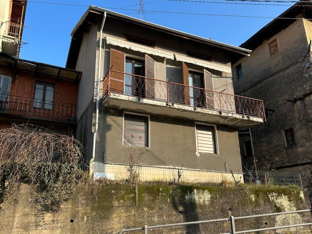Casa indipendente a Valdilana in Frazione Lanvario, 26 - Foto 3