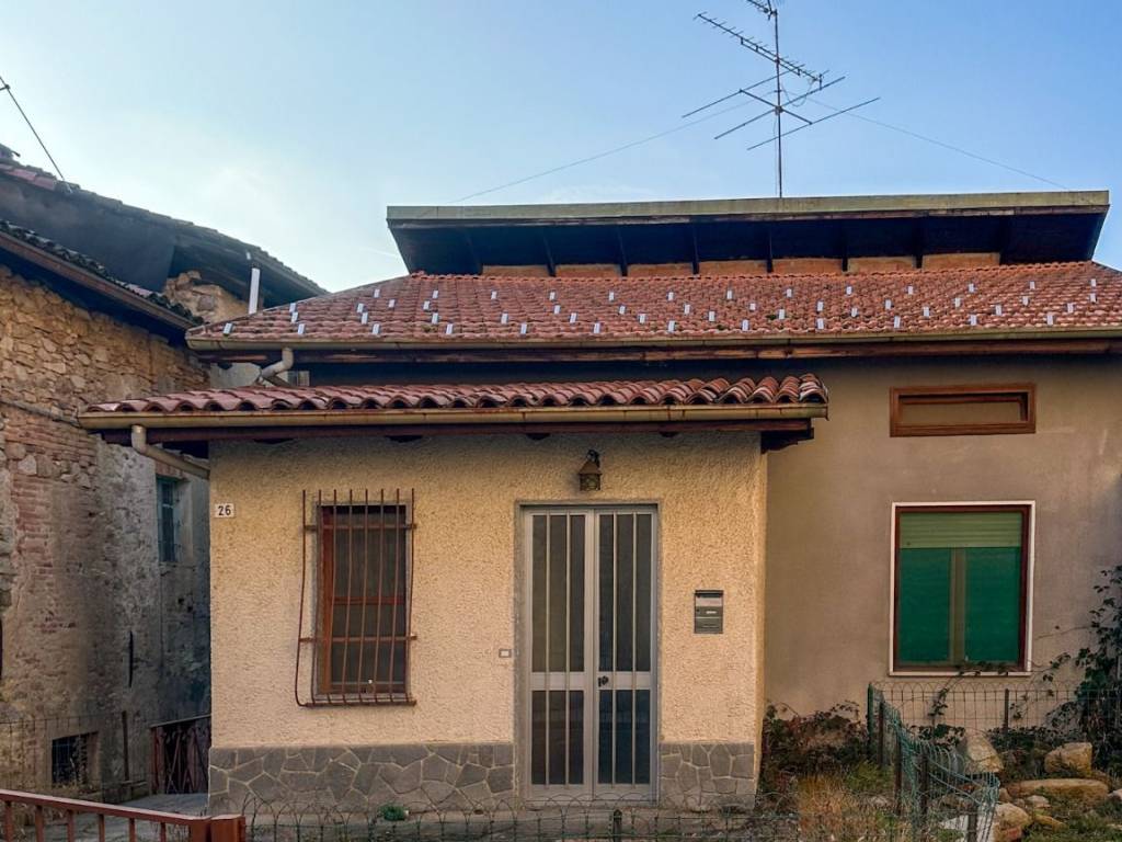Casa indipendente a Valdilana in Frazione Lanvario, 26 - Foto 5