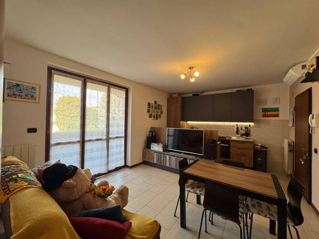 Appartamento a Cesate in via Sarca, 154 - Foto 4