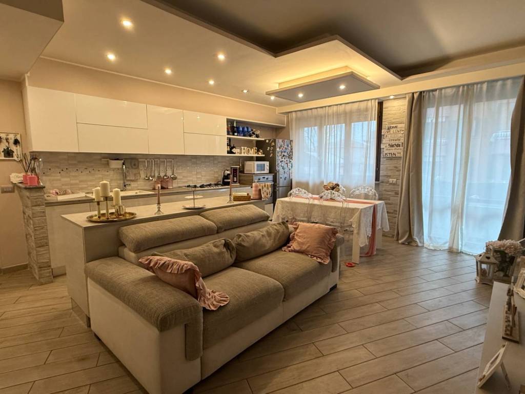 Appartamento a Cesate in Via Pirandello, 1 - Foto 4