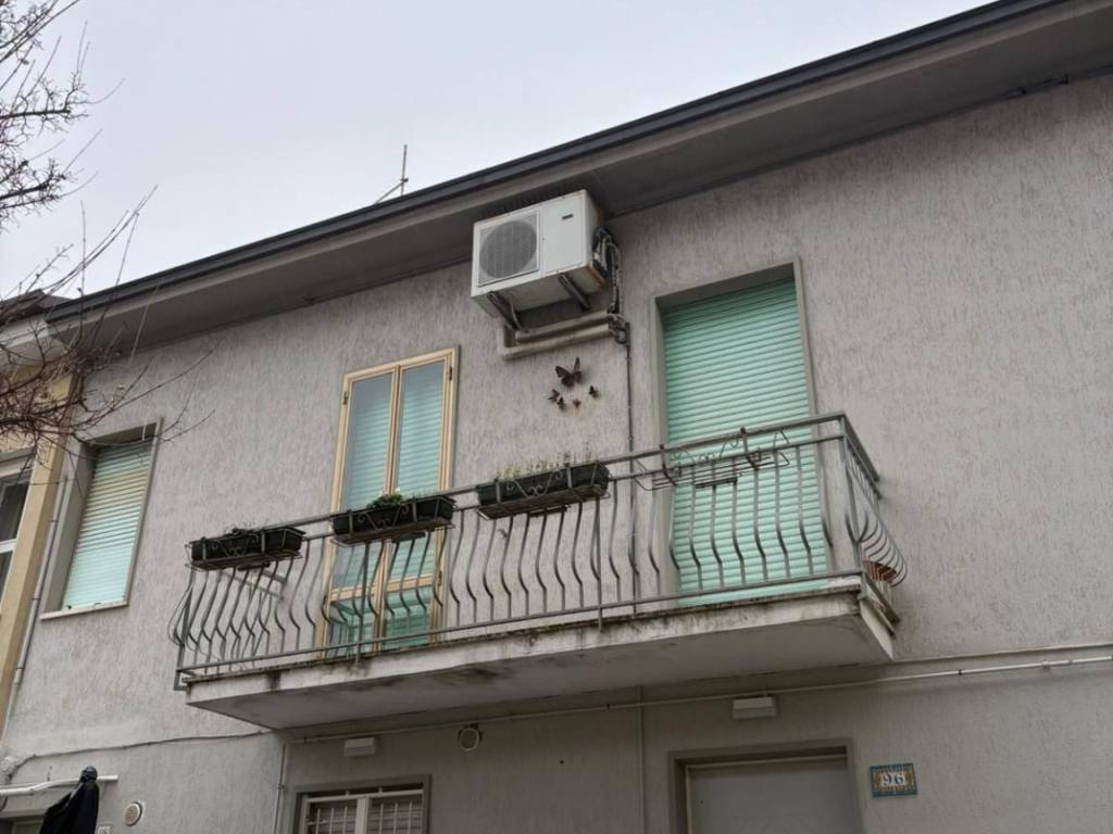 Appartamento a Pesaro in Via Ettore Mancini - Foto 2