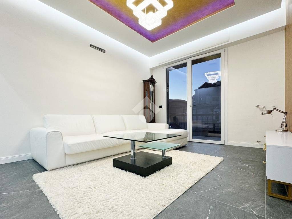 Appartamento a Prato in Viale della Repubblica, 152 - Foto 2