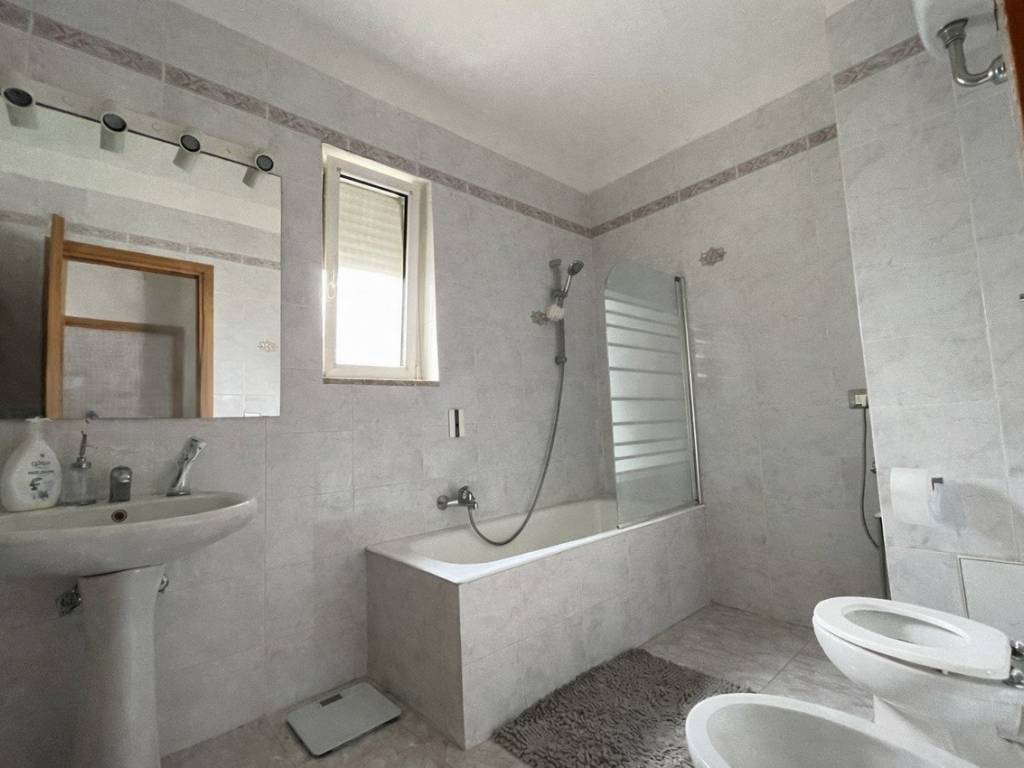 Appartamento a Triggiano in Via Vomero - Foto 3