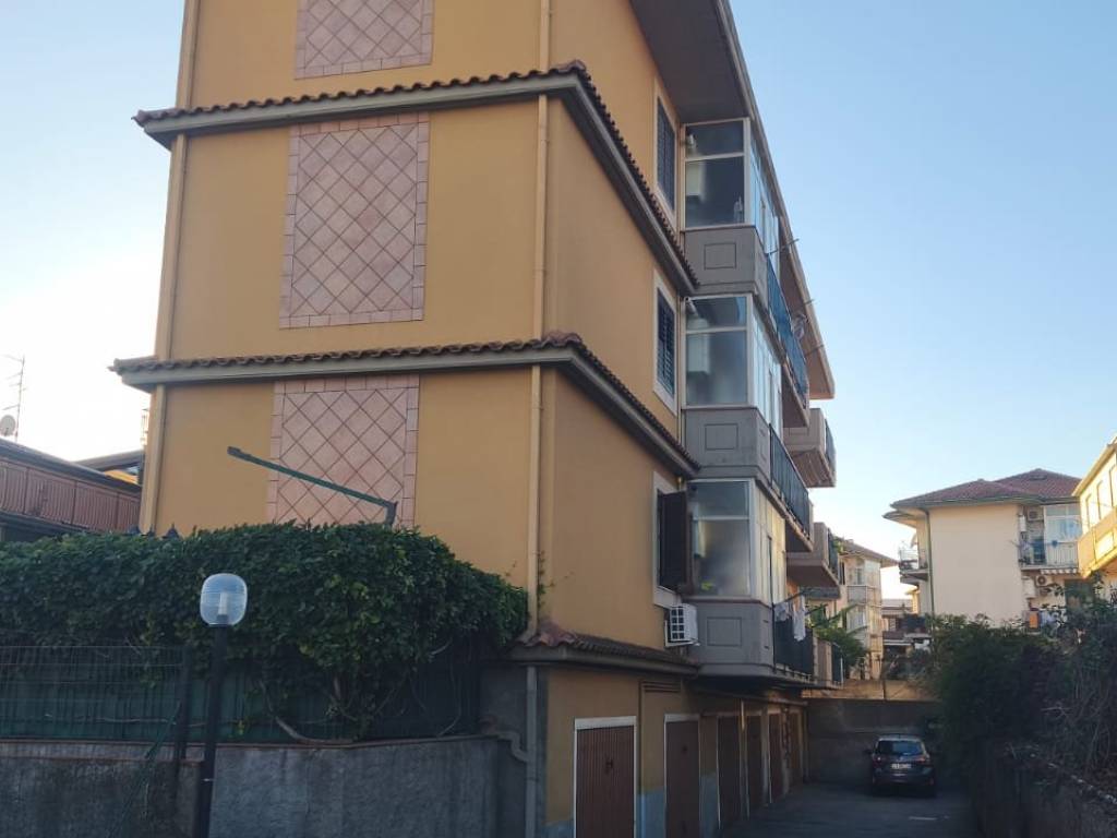 Appartamento a Tremestieri etneo in Via Etnea - Foto 2