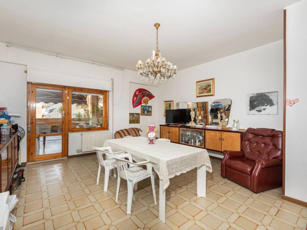 Appartamento a Tivoli in Via Tiburto, 84 - Foto 2