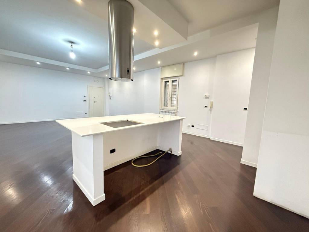 Appartamento a Triggiano in Via Carlo Verri - Foto 3