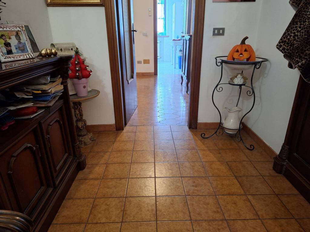 Villa a Curtatone in Via Punte - Foto 5