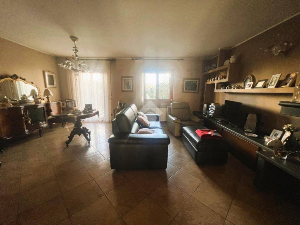 Villetta a schiera a Carinaro in Via De Chirico, 6 - Foto 5