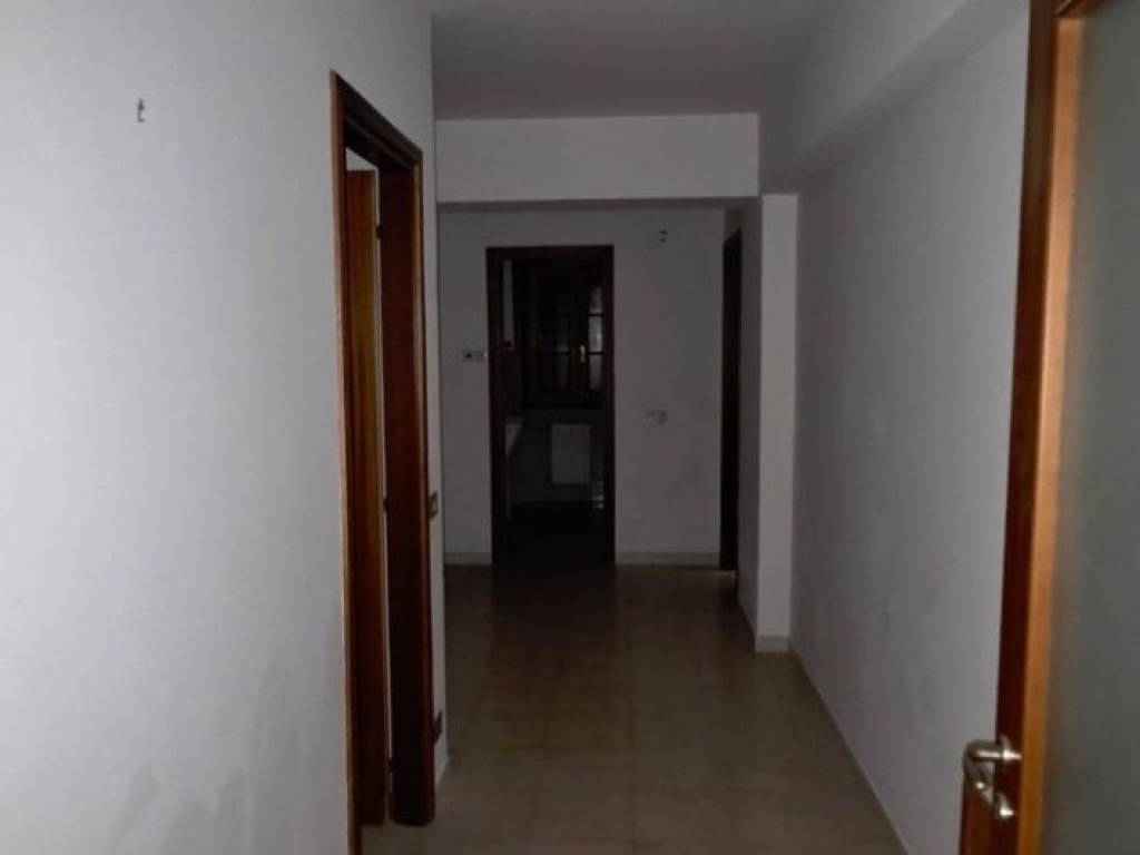 Appartamento a Sant'angelo dei lombardi in Via Alfredo Bartolomei - Foto 3