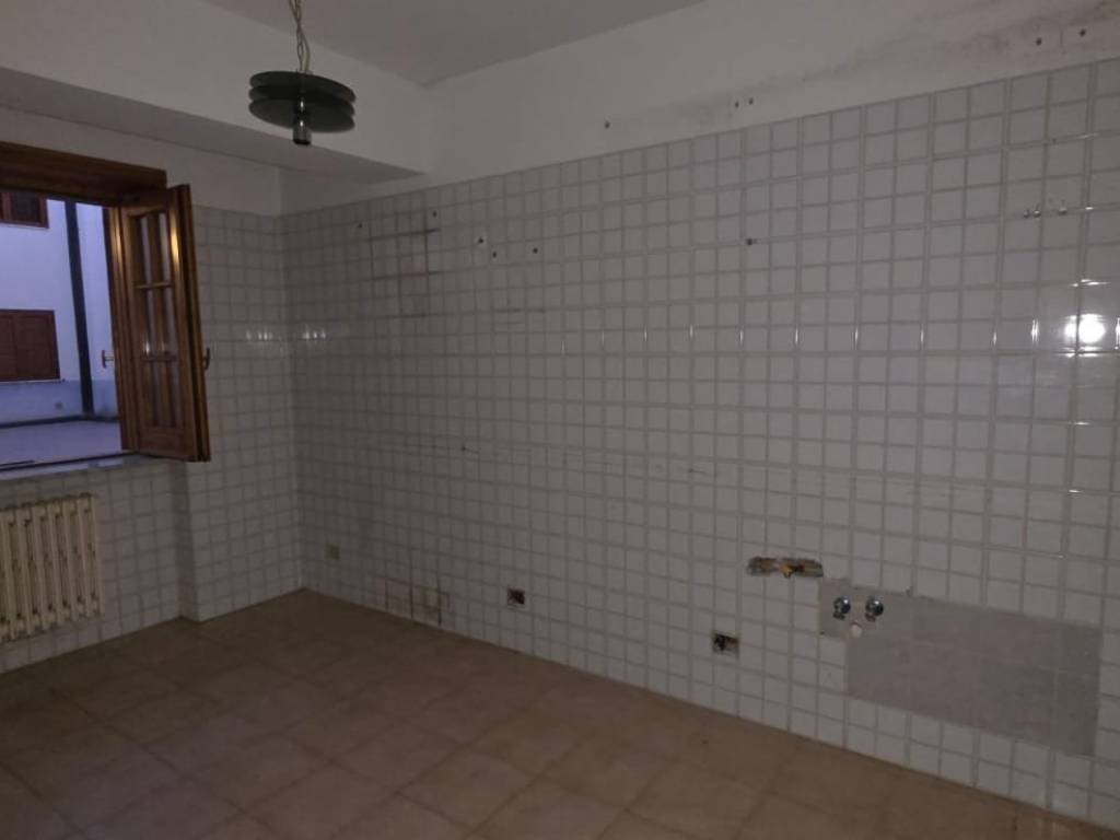 Appartamento a Sant'angelo dei lombardi in Via Alfredo Bartolomei - Foto 4