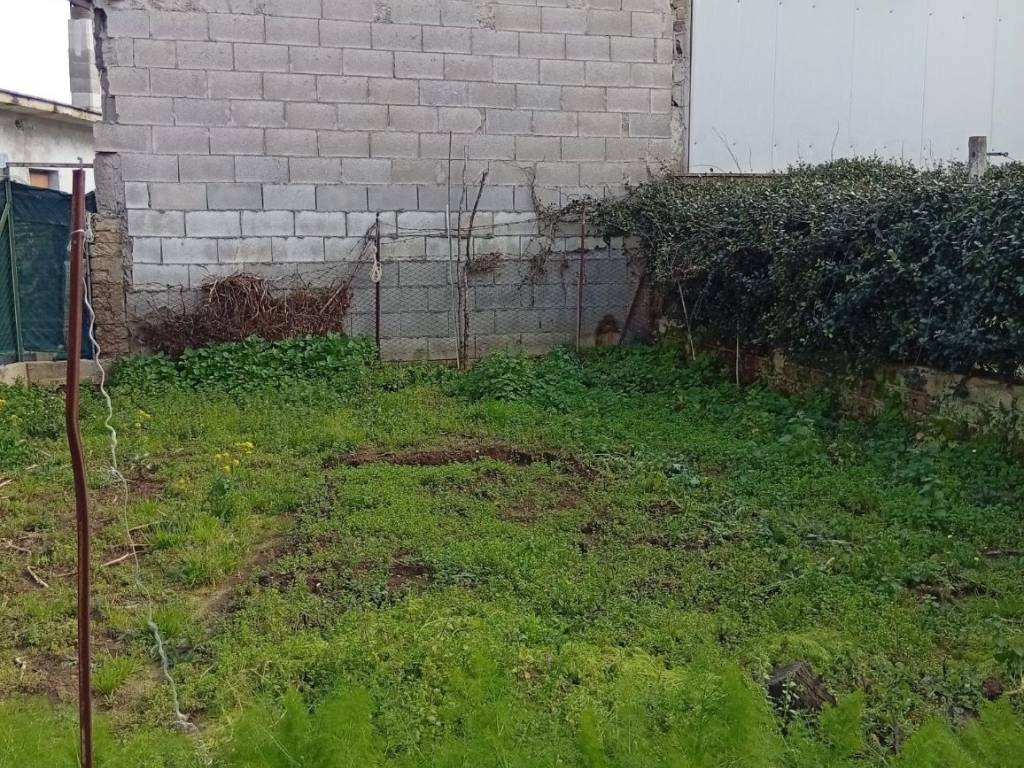 Terreno a Cisterna di latina in Via Alexander Fleming - Foto 2