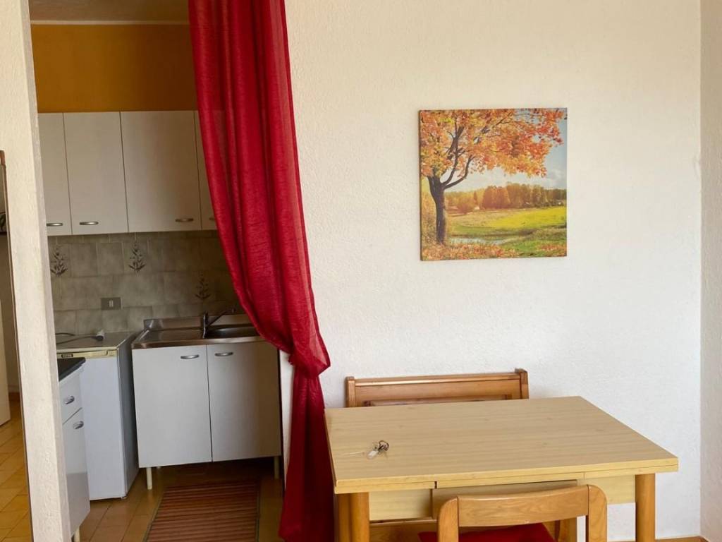 Appartamento a Limido comasco in Via Monviso - Foto 4
