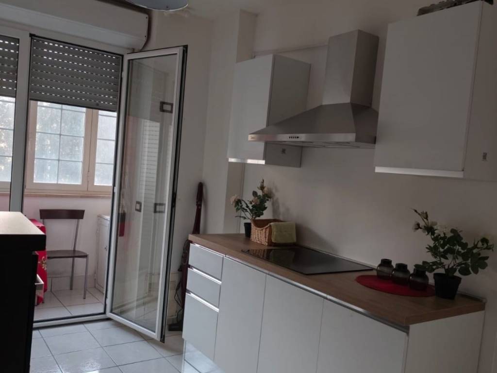 Appartamento a Latina in Via Virgilio - Foto 2