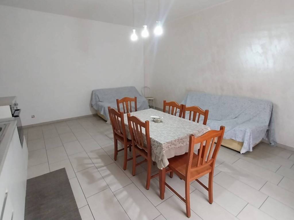 Appartamento a Terracina in Via Edmondo De Amicis - Foto 3