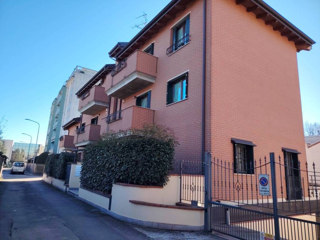 Appartamento a Rho in Via Piave, 5 - Foto 3