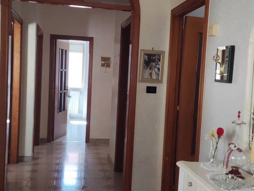 Appartamento a Manfredonia in Via Feudo Della Paglia, 10 - Foto 2