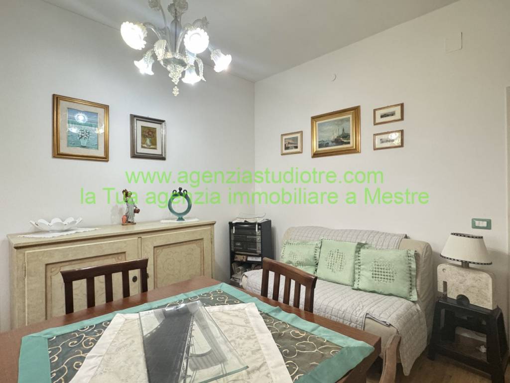 Appartamento a Venezia in Via Alessandro Magnasco 28 - Foto 2