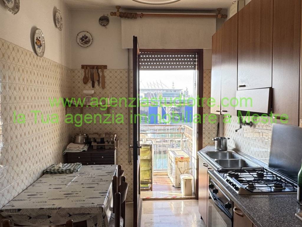 Appartamento a Venezia in Via Forte Marghera - Foto 3