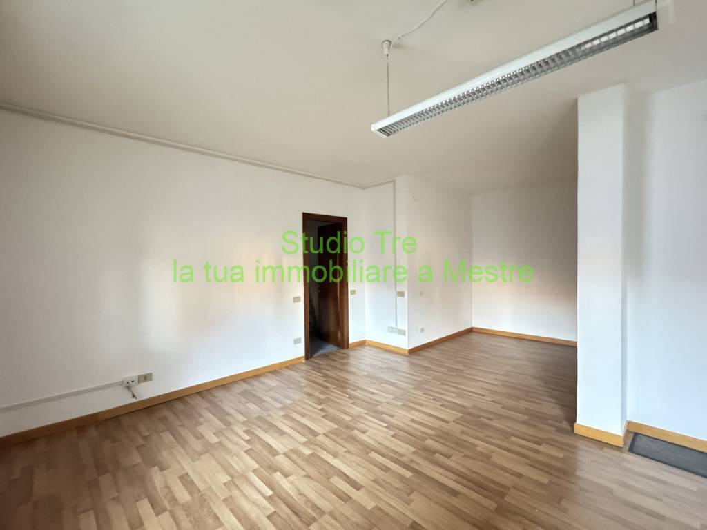 Appartamento a Venezia in Via Aleardo Aleardi - Foto 3