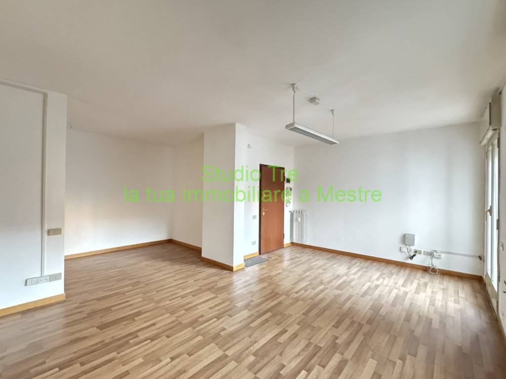 Appartamento a Venezia in Via Aleardo Aleardi - Foto 4