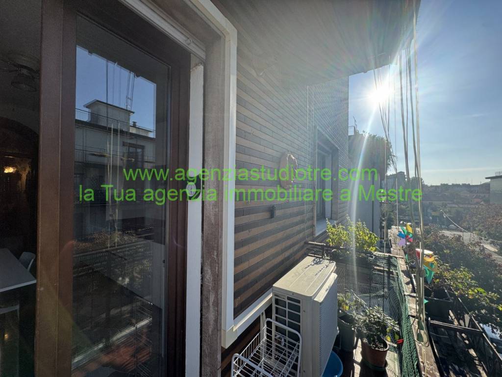 Appartamento a Venezia in Via Giovanni Gerlin 10 - Foto 3
