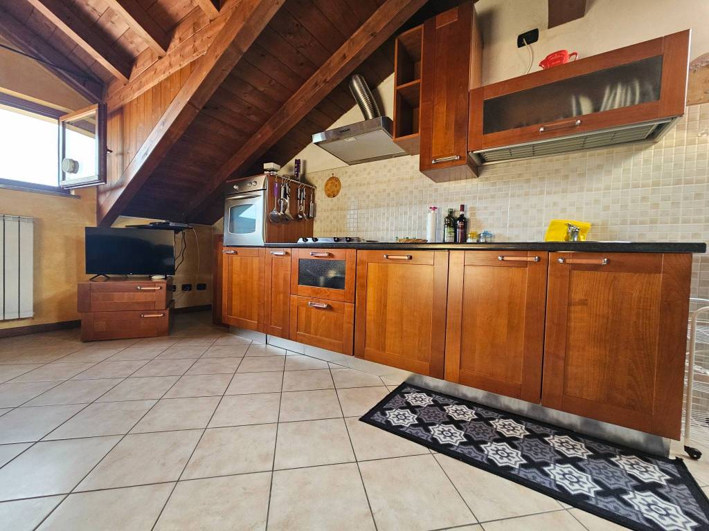 Appartamento a Corbetta in Via Casnati - Foto 3