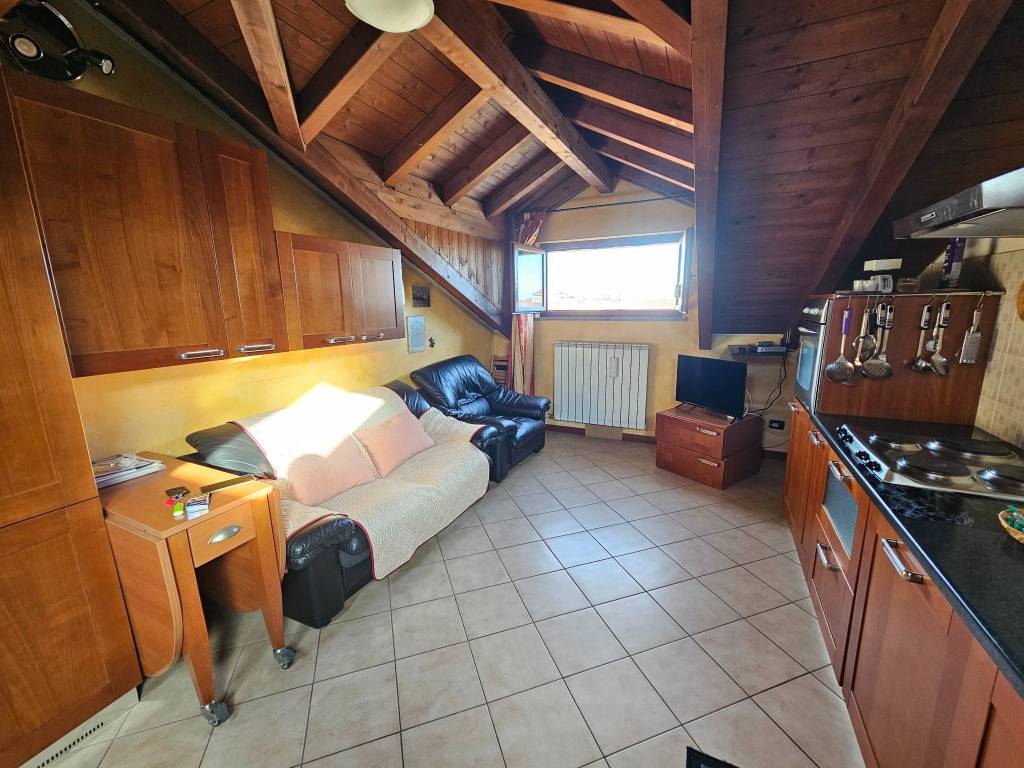 Appartamento a Corbetta in Via Casnati - Foto 5