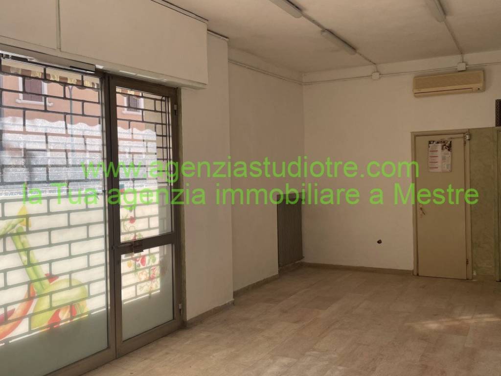 Immobile a Venezia in VIA TORRE BELFREDO 85 - Foto 2