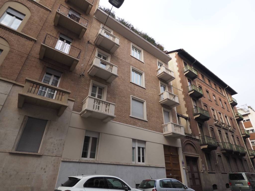 Immobile a Torino in VIA STEFANO CLEMENTE, 28 - Foto 2