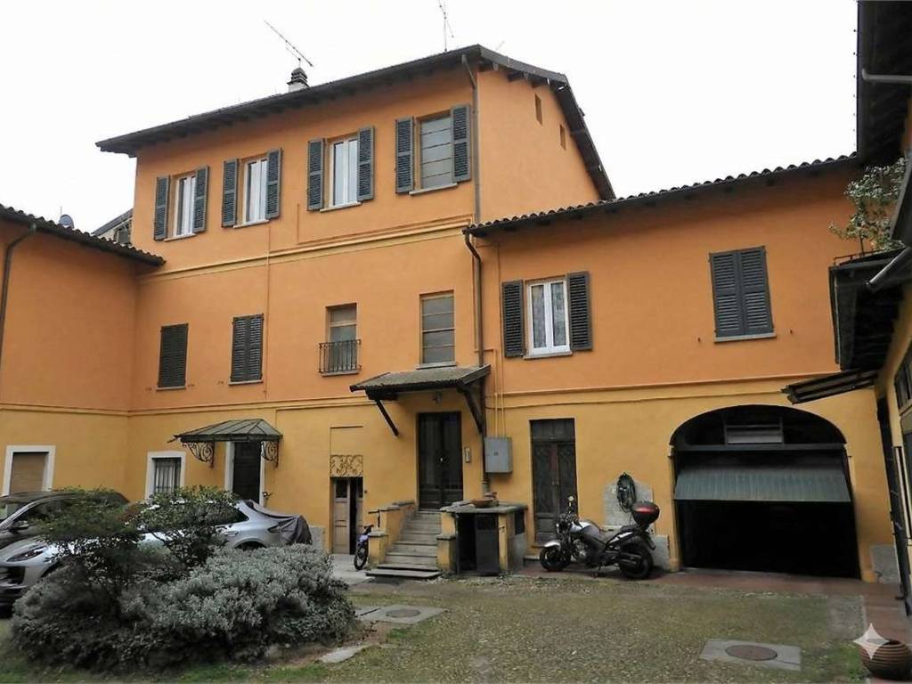 Appartamento a Varese in Via Giuseppe Vincenzo Walder, 36 - Foto 2