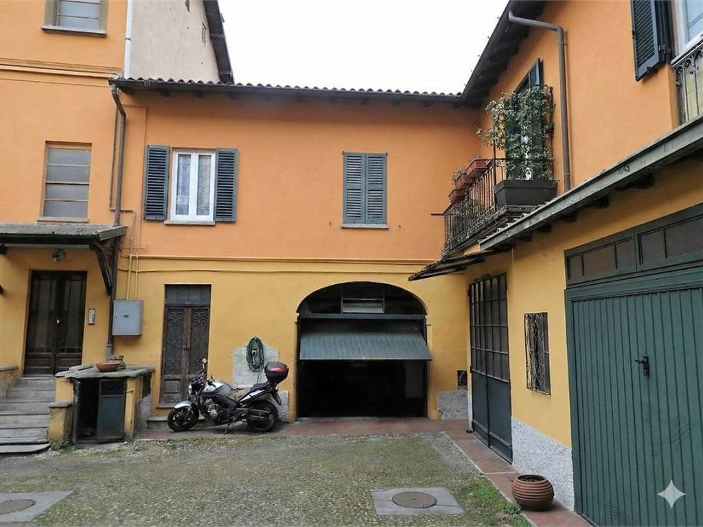 Appartamento a Varese in Via Giuseppe Vincenzo Walder, 36 - Foto 3