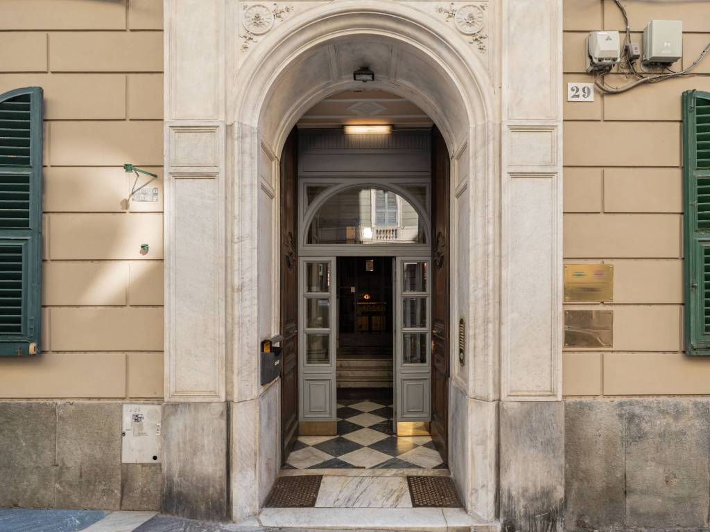 Appartamento a Genova in Via Assarotti, 29 - Foto 3