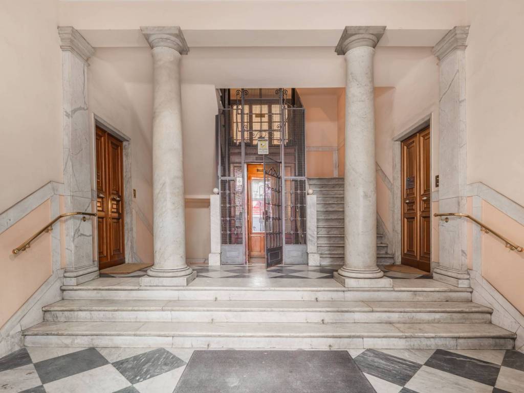 Appartamento a Genova in Via Assarotti, 29 - Foto 4